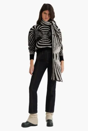 Black Oraculo Scarf