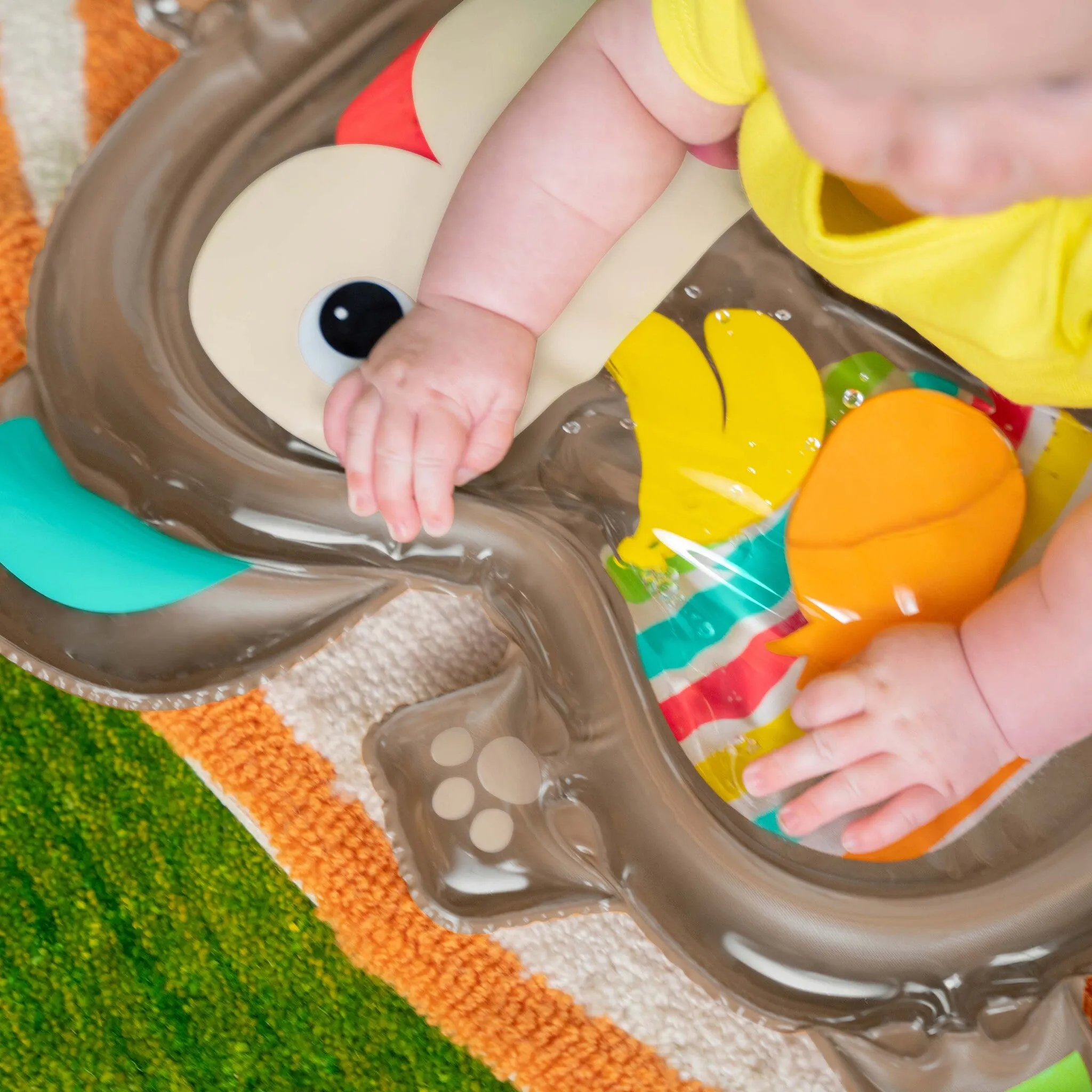 Bright Starts - Hungry Monkey™ Tummy Time Water Mat