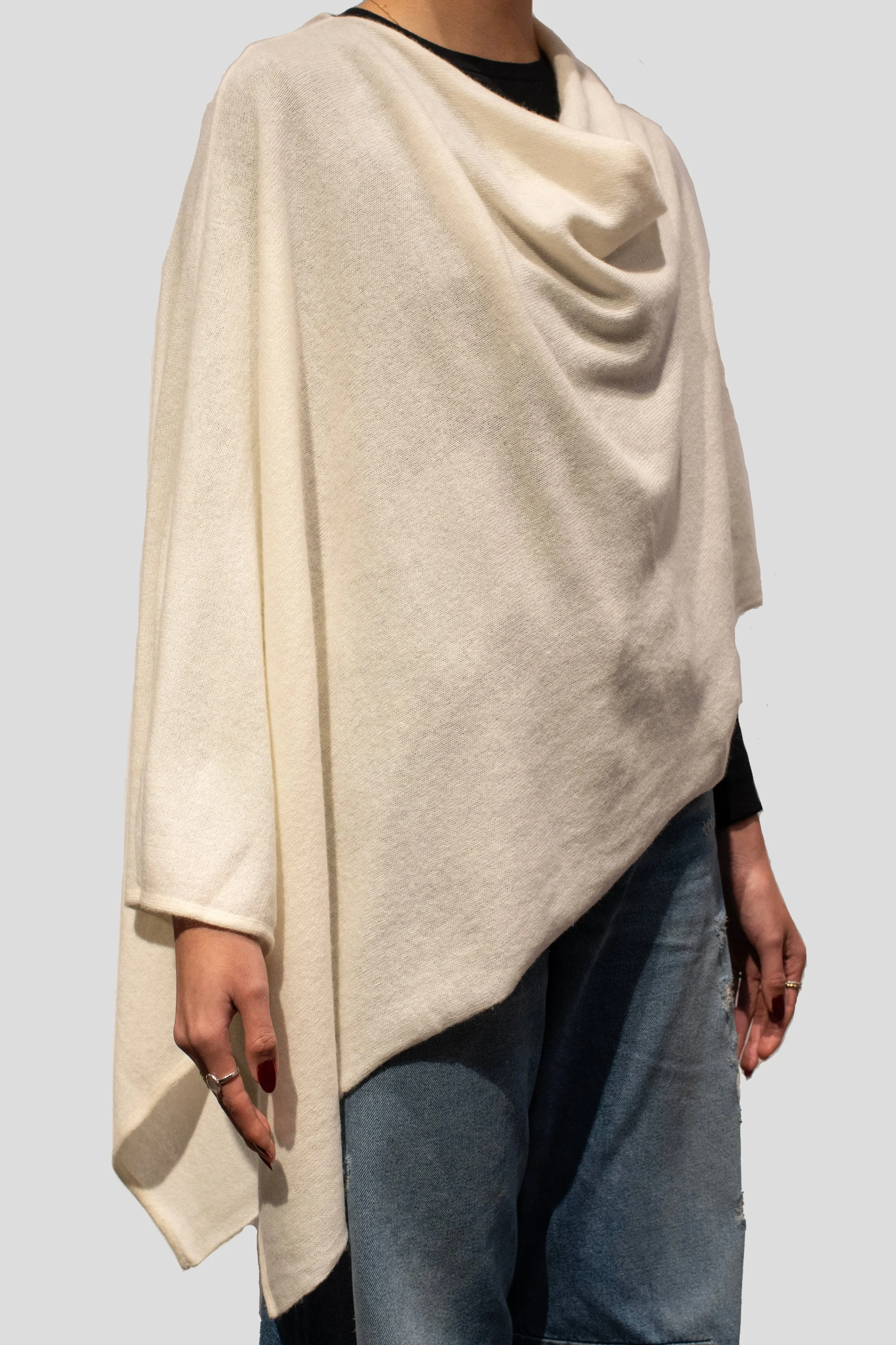 CASHMERE PONCHO