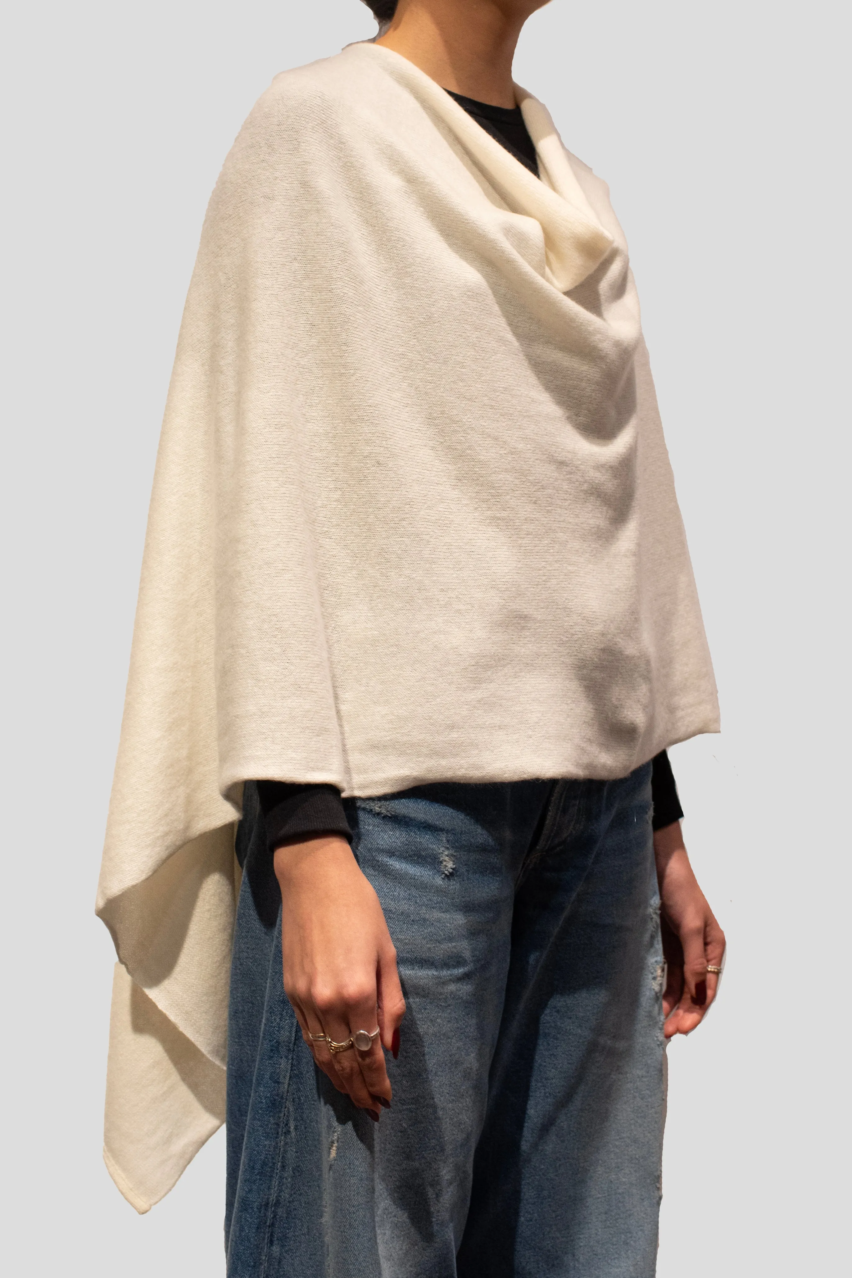 CASHMERE PONCHO