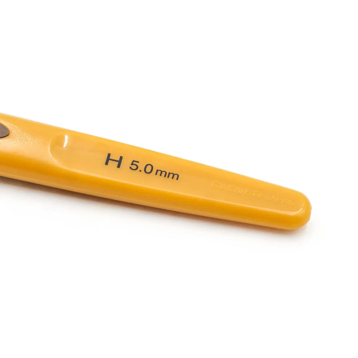 Clover Soft Touch Crochet Hooks - Aluminum Needles - Size H (5.00mm)