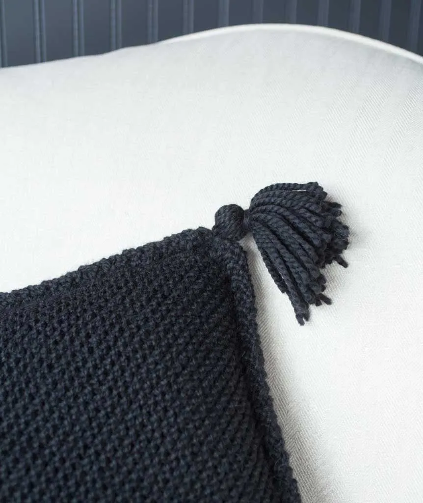 Diagonal Garter Stitch Pillow Cover Using Berroco Ultra Alpaca Chunky