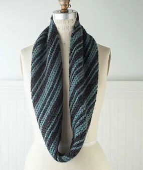 Diagonal Striped Garter Stitch Loop Using Berroco Ultra Alpaca Chunky