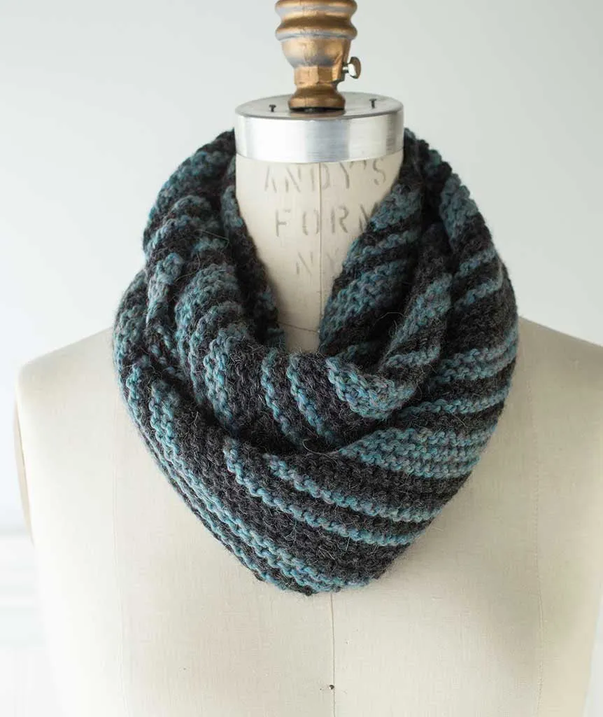 Diagonal Striped Garter Stitch Loop Using Berroco Ultra Alpaca Chunky