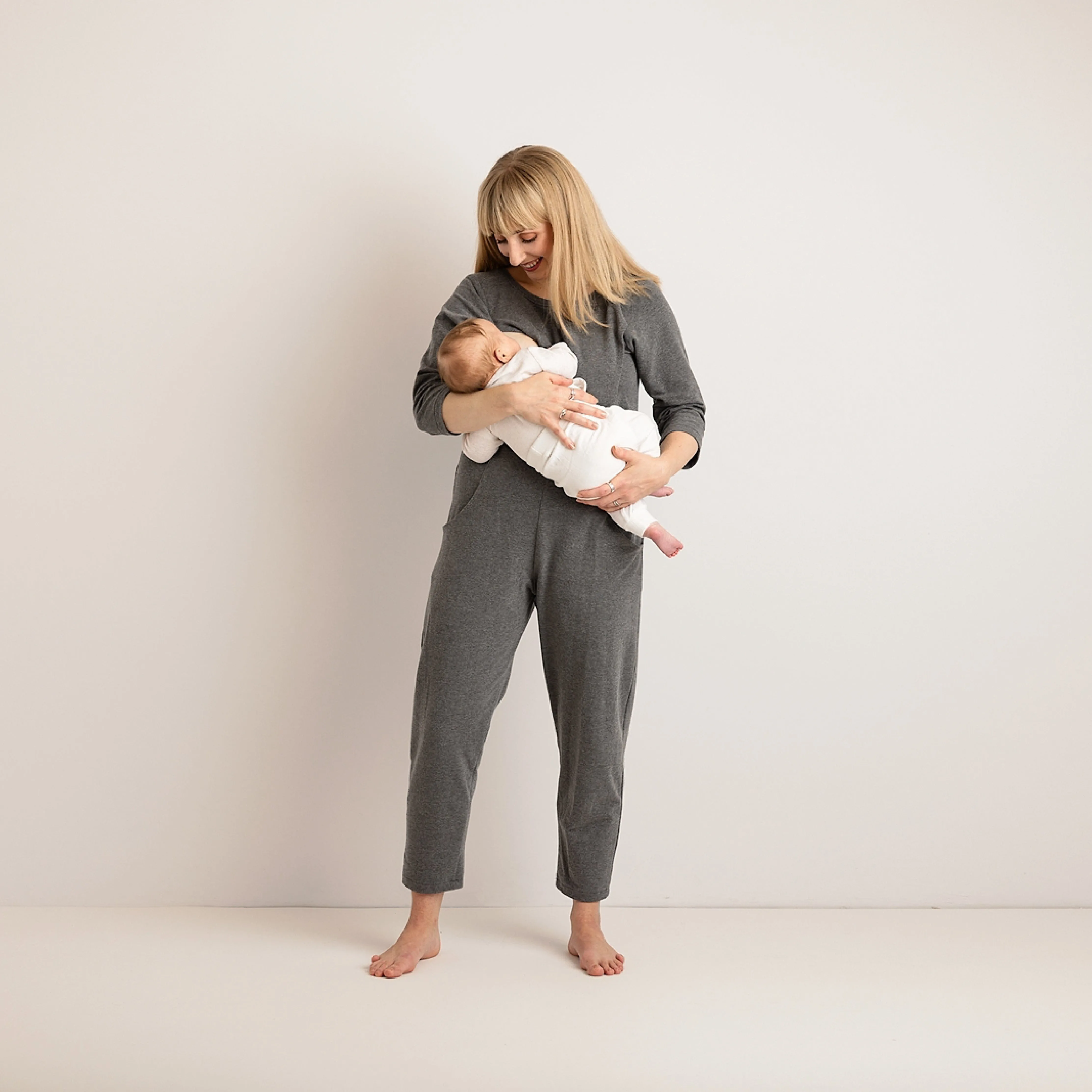 Etta Jumpsuit - Maternity Jumpsuit & Breastfeeding Jumpsuit - Grey