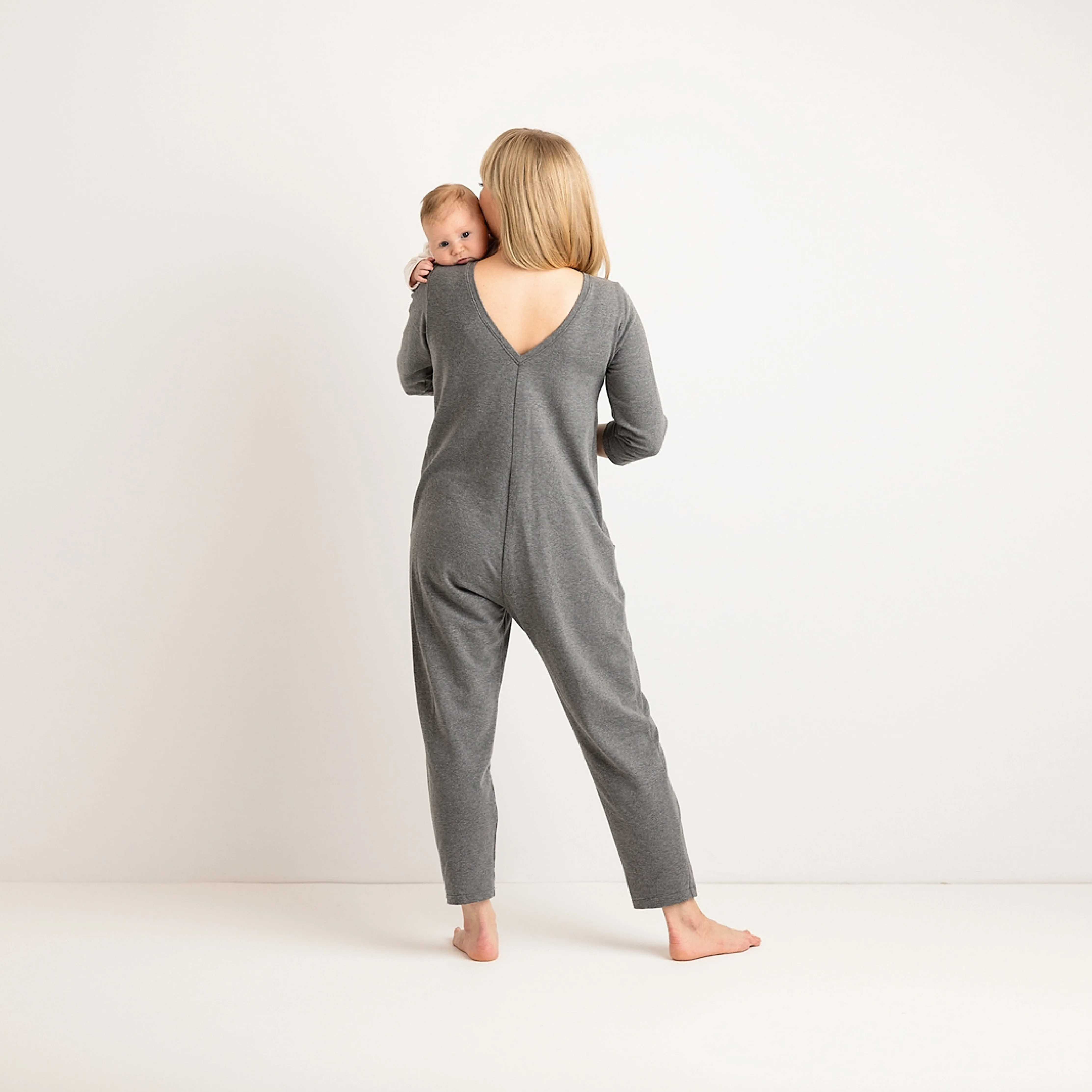 Etta Jumpsuit - Maternity Jumpsuit & Breastfeeding Jumpsuit - Grey