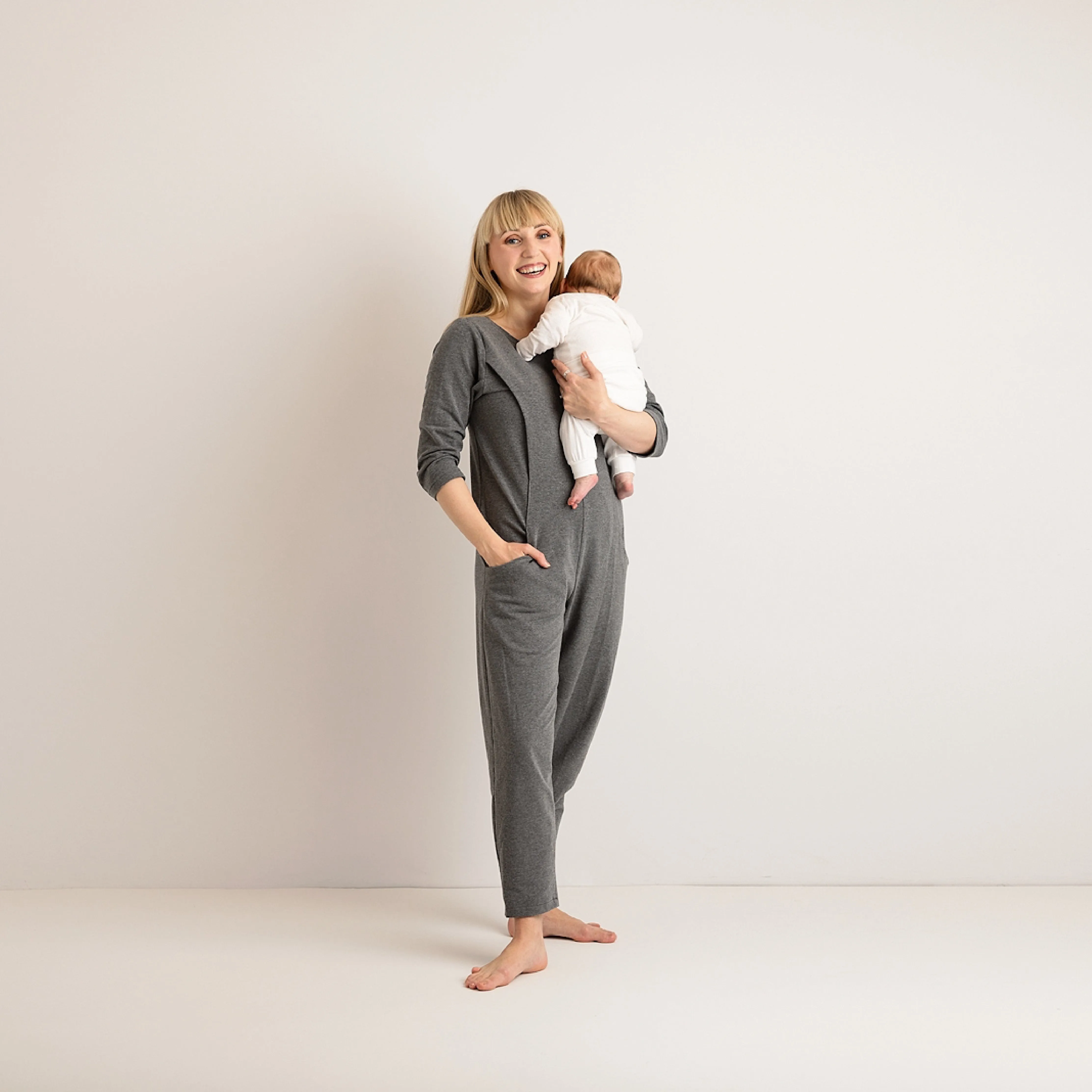 Etta Jumpsuit - Maternity Jumpsuit & Breastfeeding Jumpsuit - Grey