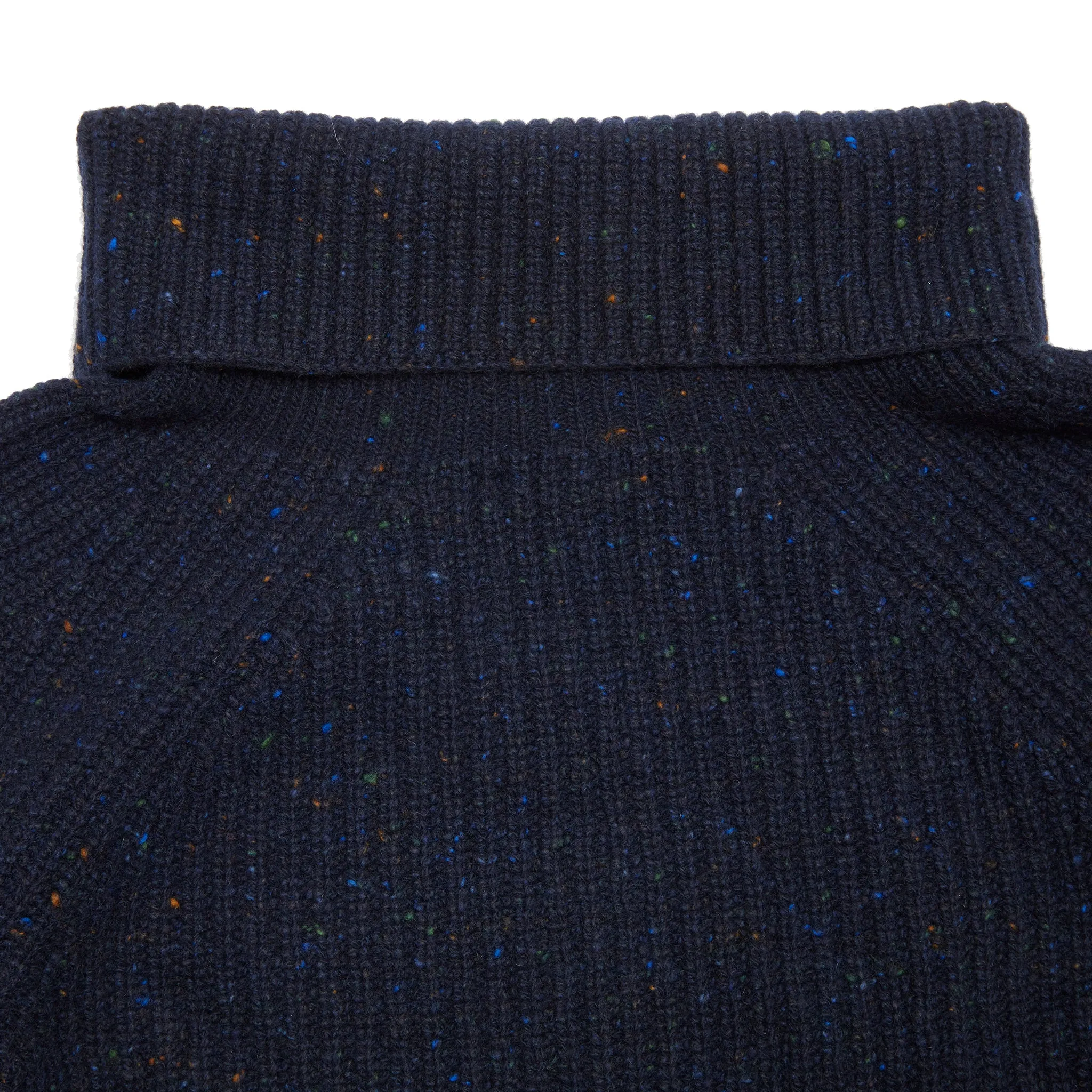 Inis Meáin Women's Cropped Boatbuilder Jumper in Prussia