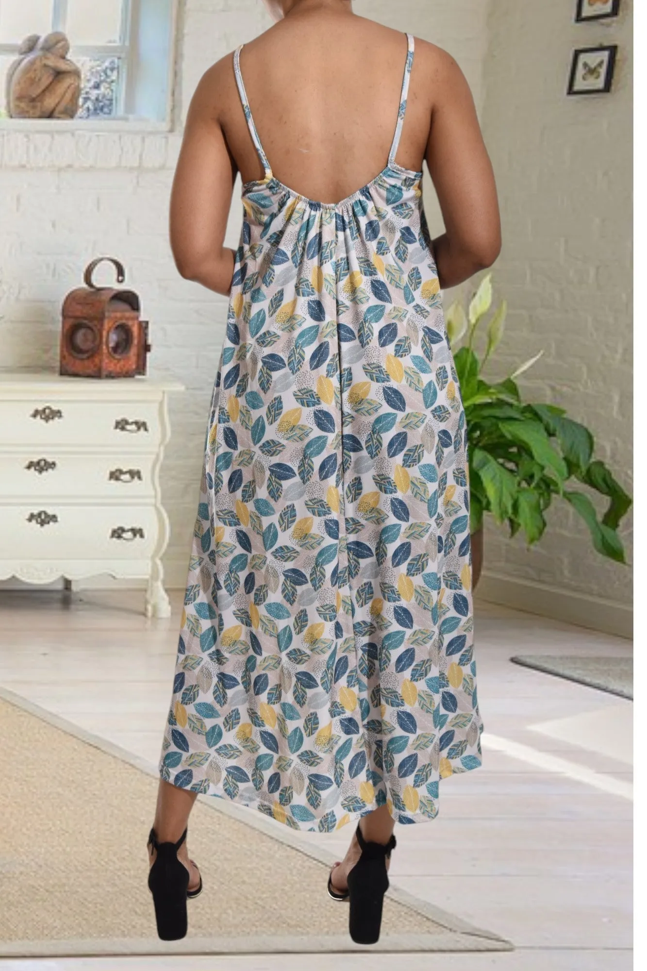 Leaf Print Strappy Maxi Dress