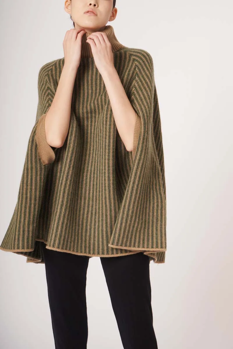 MADELEINE THOMPSON Caius Poncho