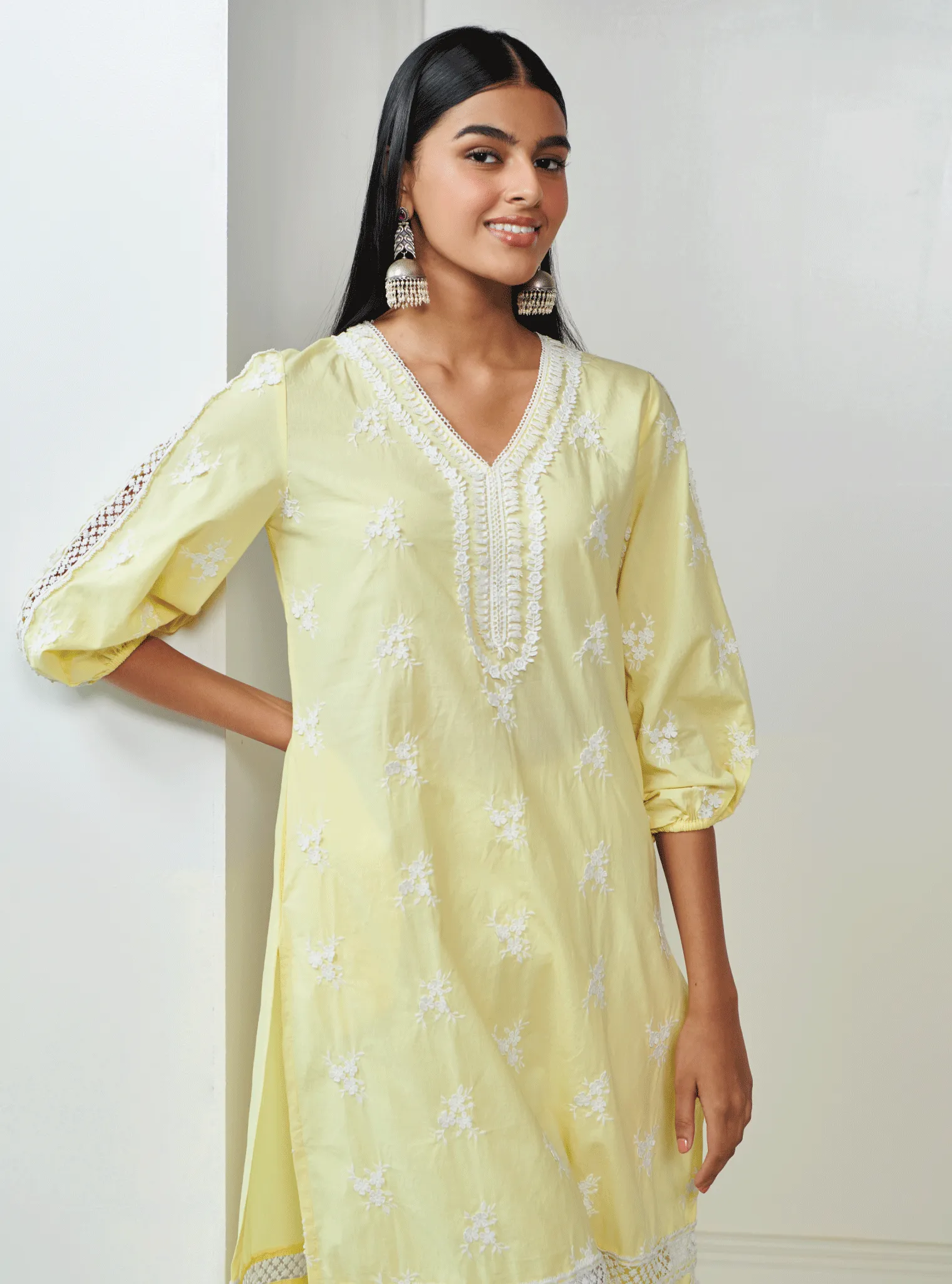 Mulmul Cotton Shane Yellow Kurta With Mulmul Cotton New Pintuck White Pant
