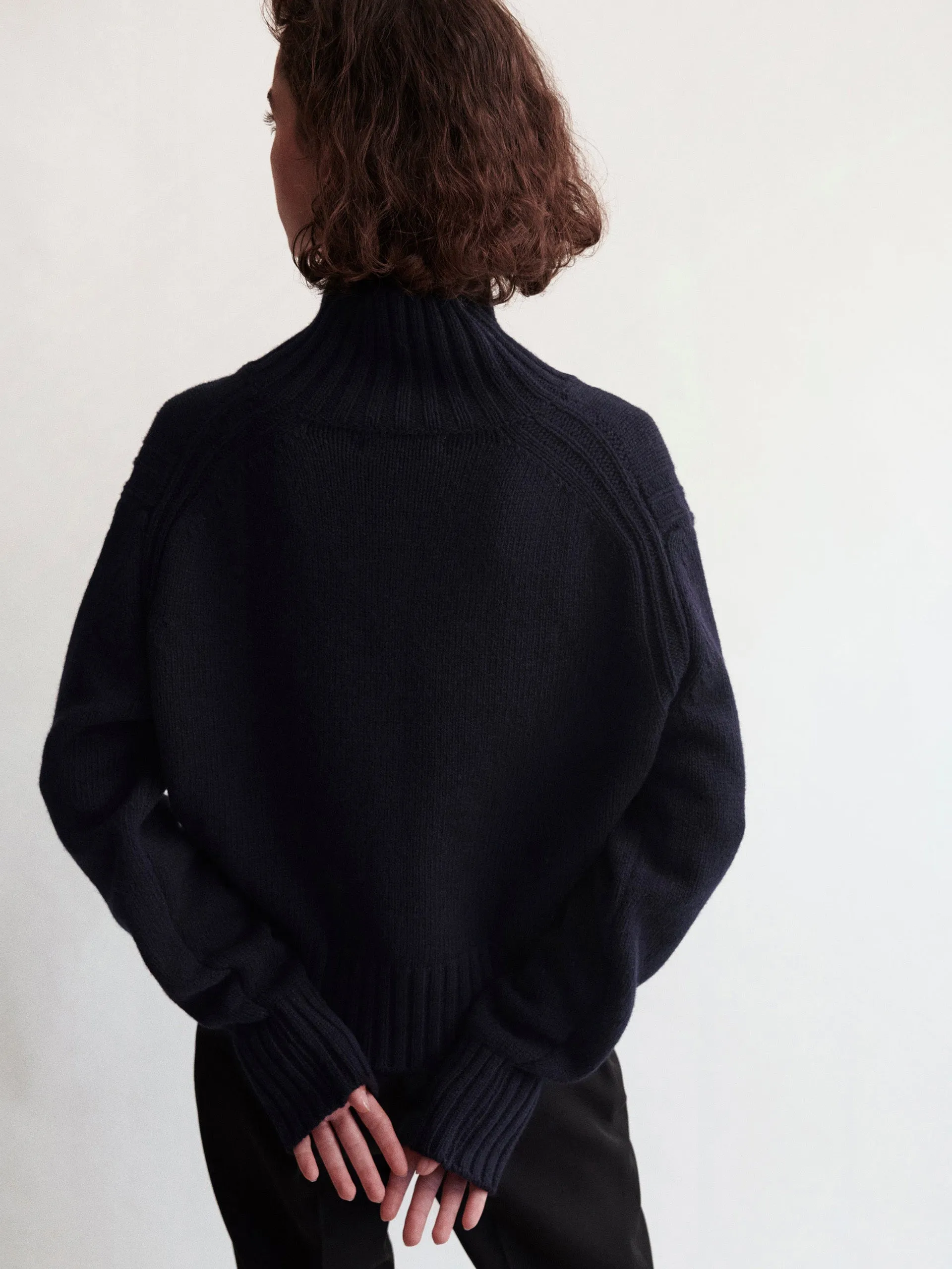 Navy Fintra Lambswool crop high neck