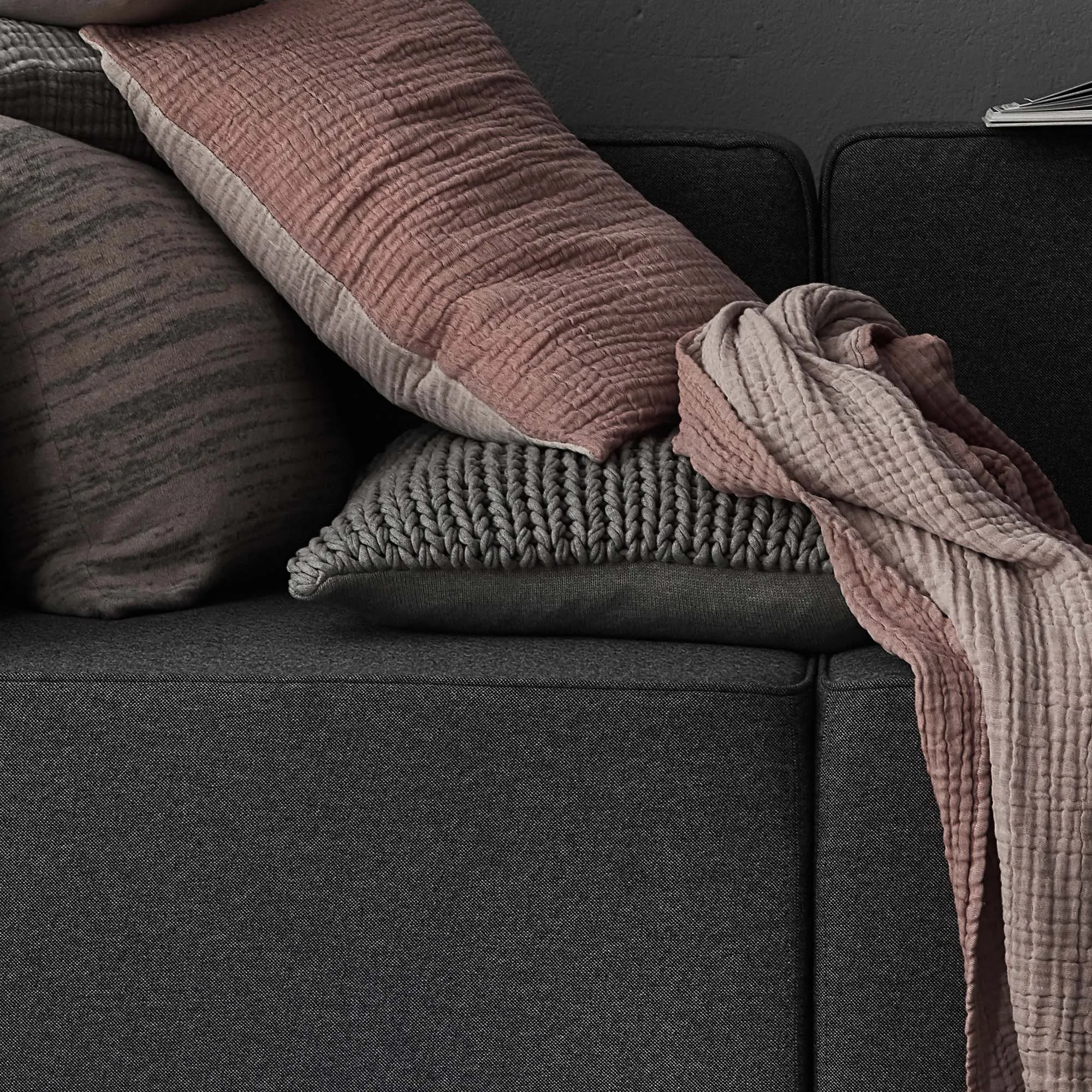 Neiva Cushion [Light grey melange]