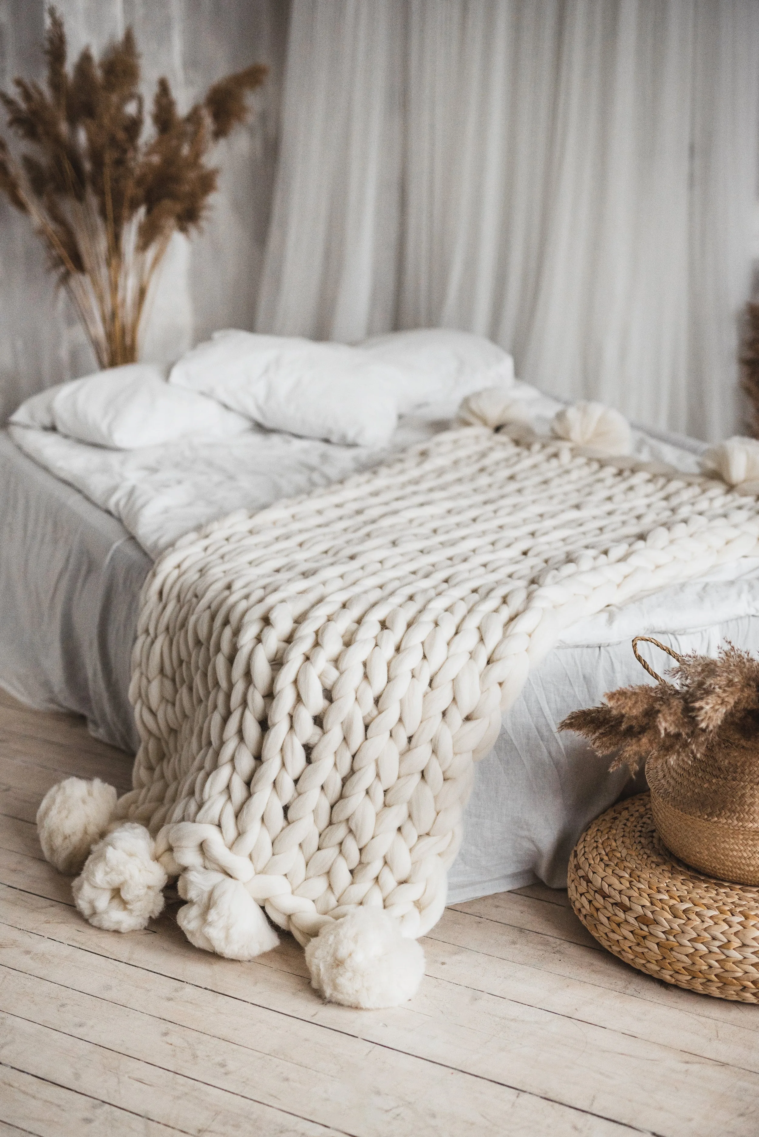 Pom pom blanket, bed accent blanket