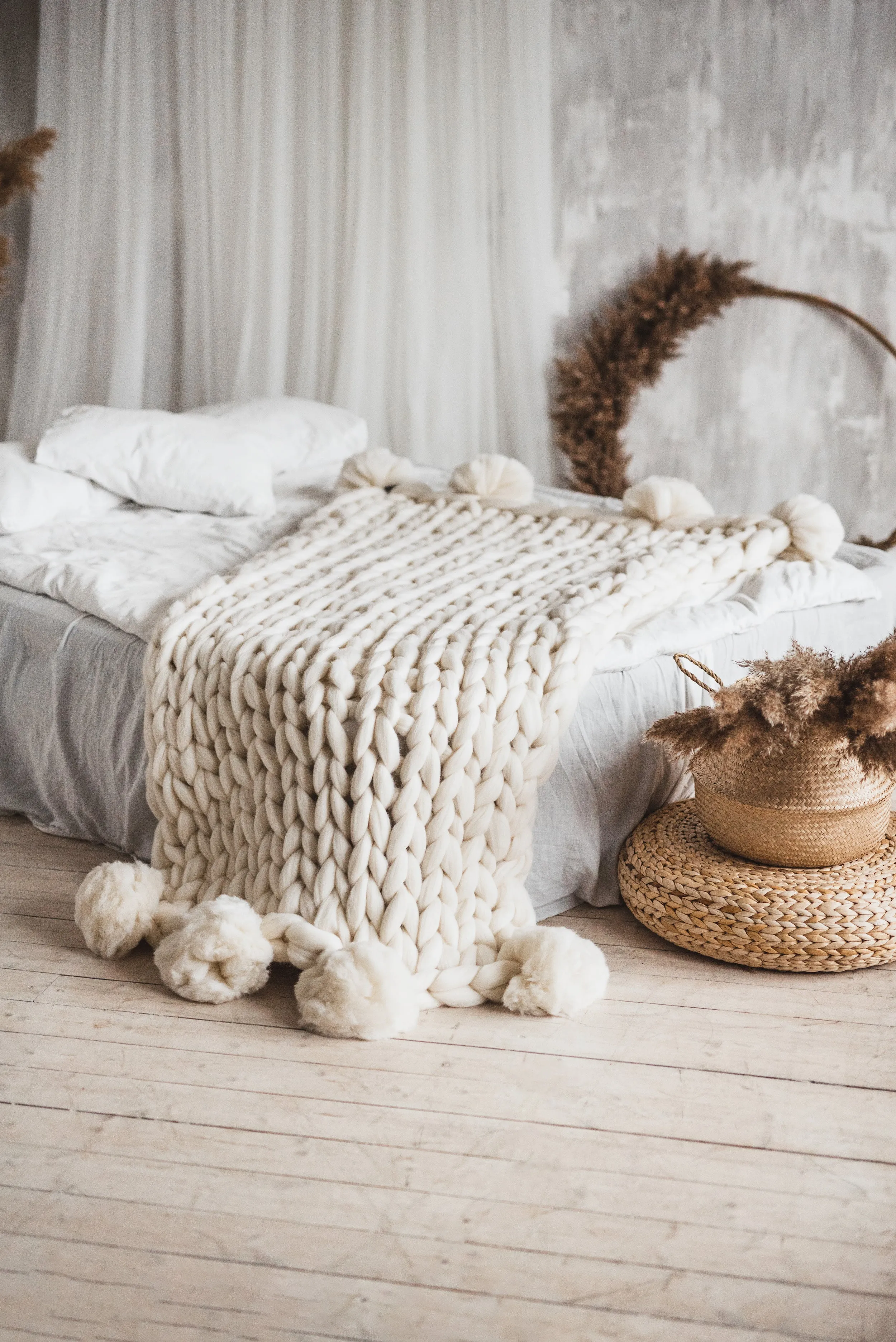 Pom pom blanket, bed accent blanket