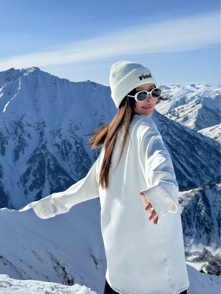 Renchill White Base Layer Sweatshirt - Women's