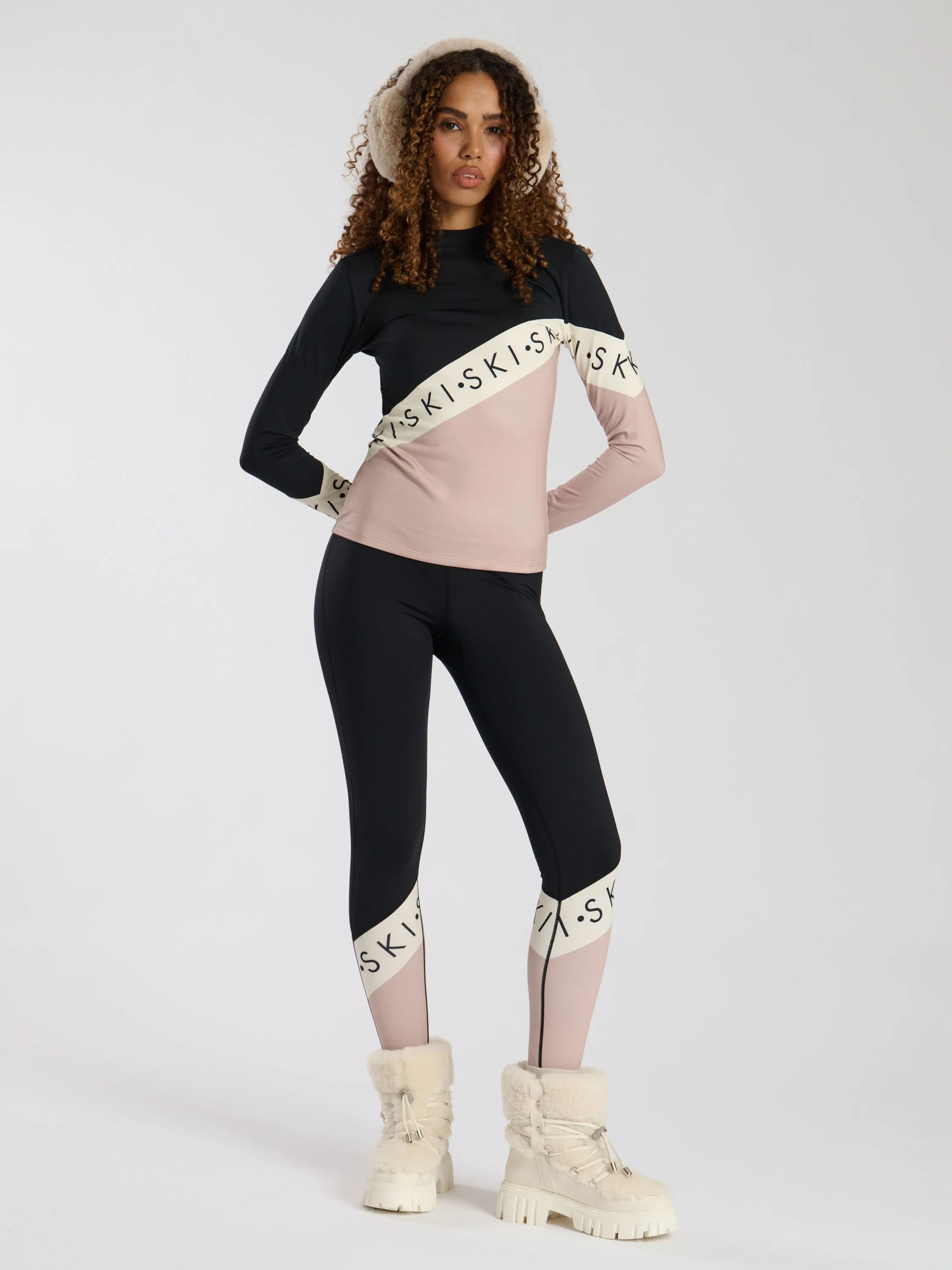 The 'Avalanche' ski slogan base layer top in beige