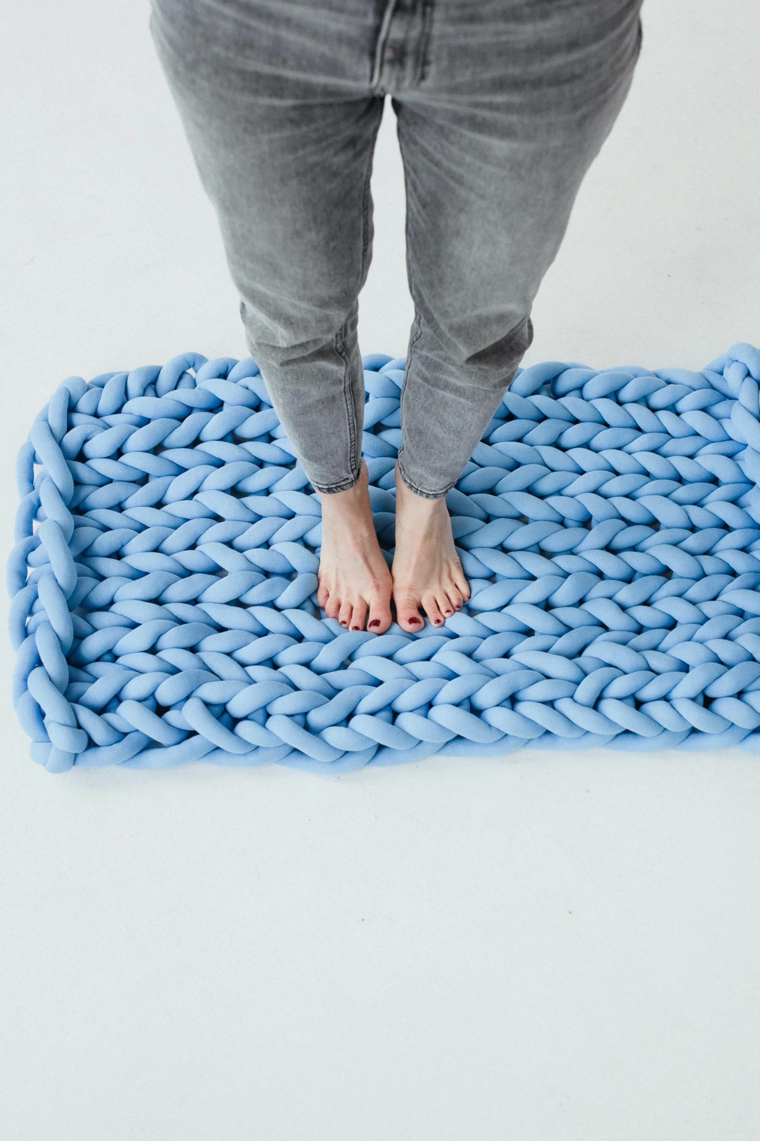 Tube yarn rug, small 20”x27” (50x70 cm)