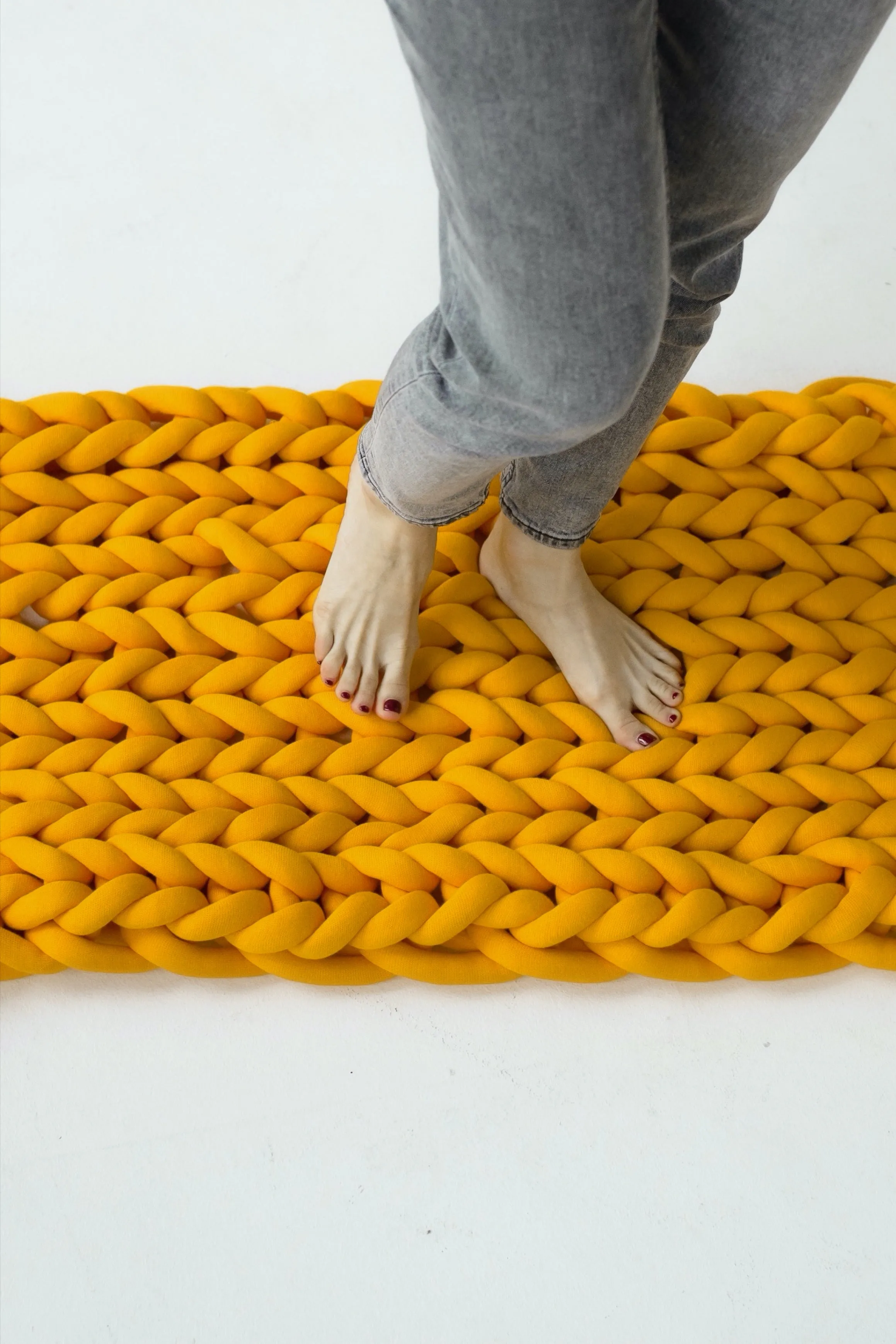 Tube yarn rug, small 20”x27” (50x70 cm)