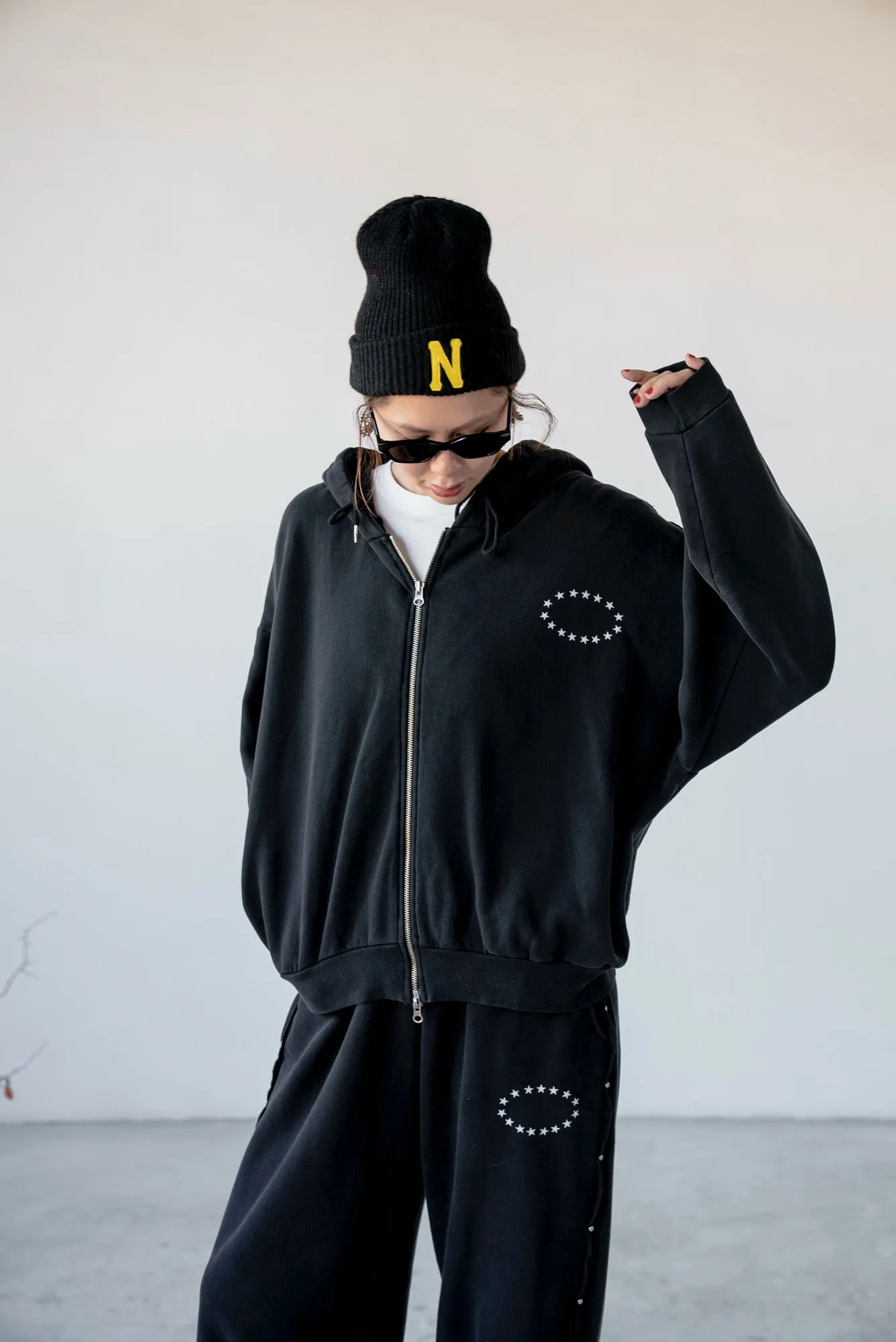 WASHED BLACK STUDDED STARS HOODED SWEAT JACKET 🌟BEST BUY🌟 *LAST 2*